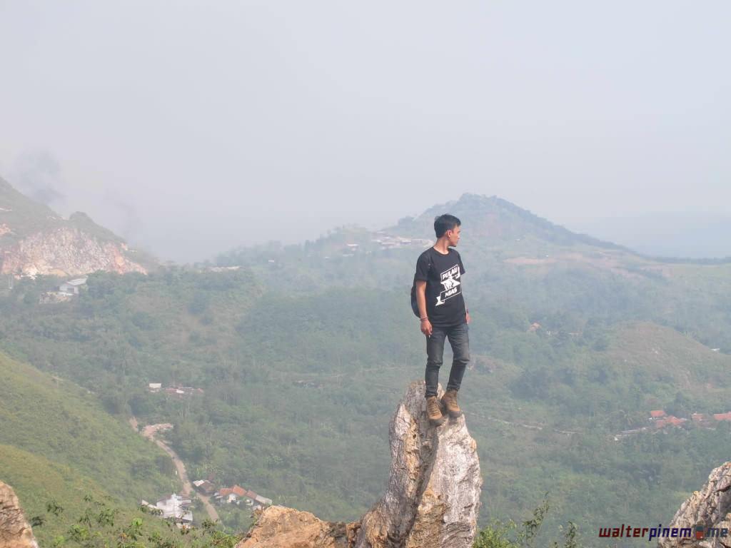 stone garden bandung taman batu padalarang 3