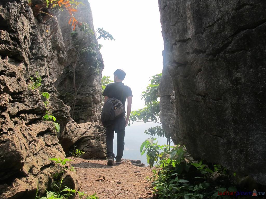 stone garden bandung taman batu padalarang 6