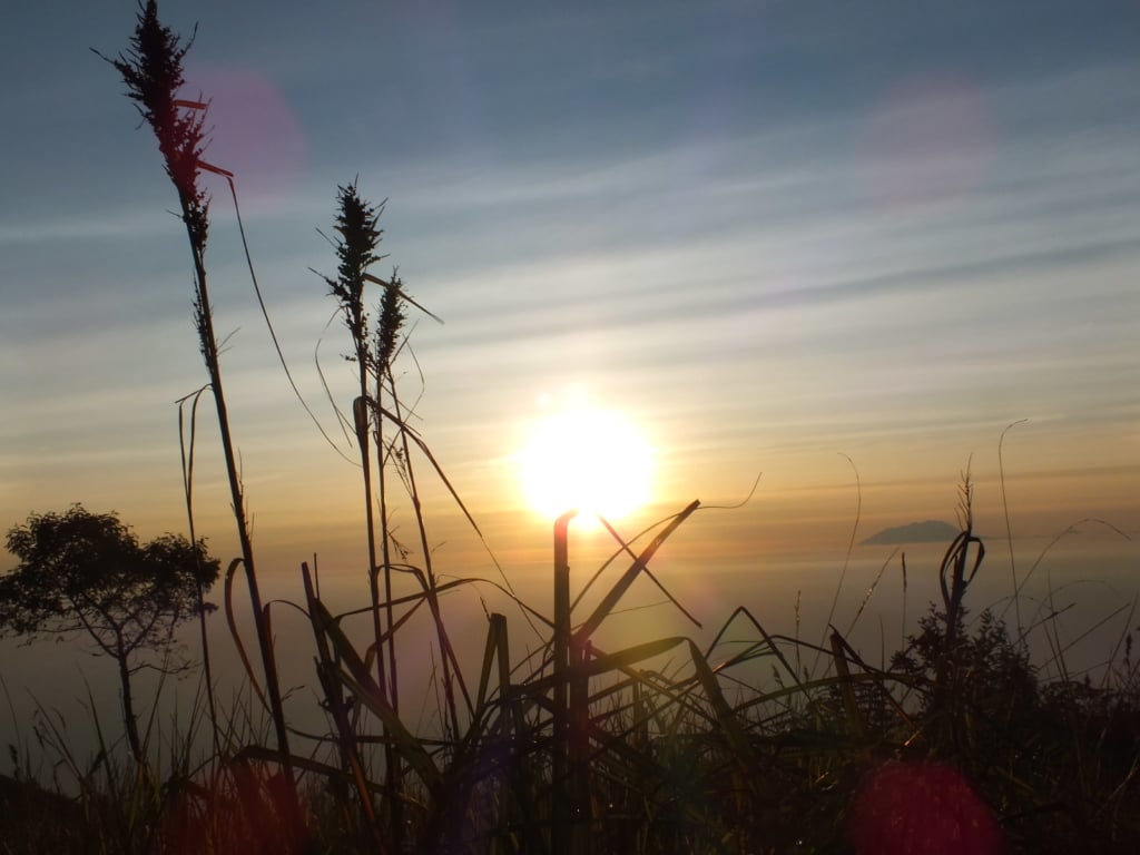 sunset dari gunung merbabu 4