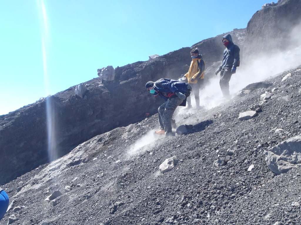 kemiringan gunung semeru