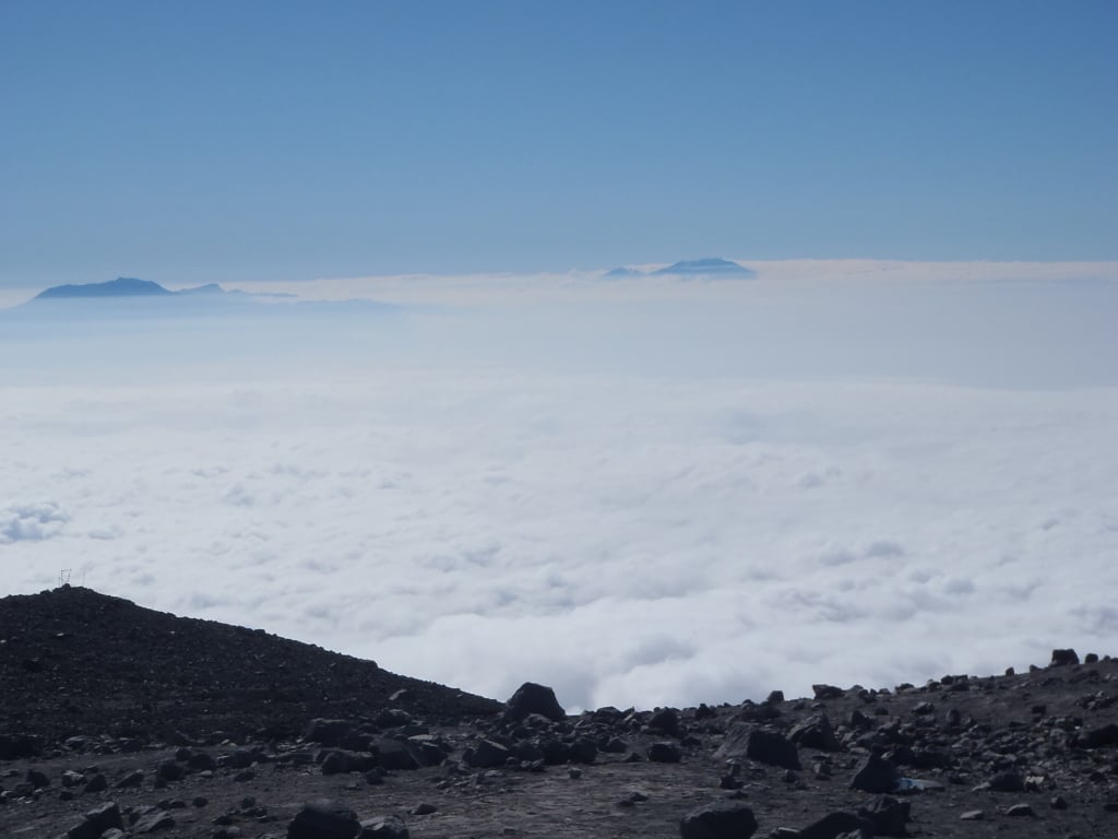 Puncak Mahameru Gunung Semeru 2
