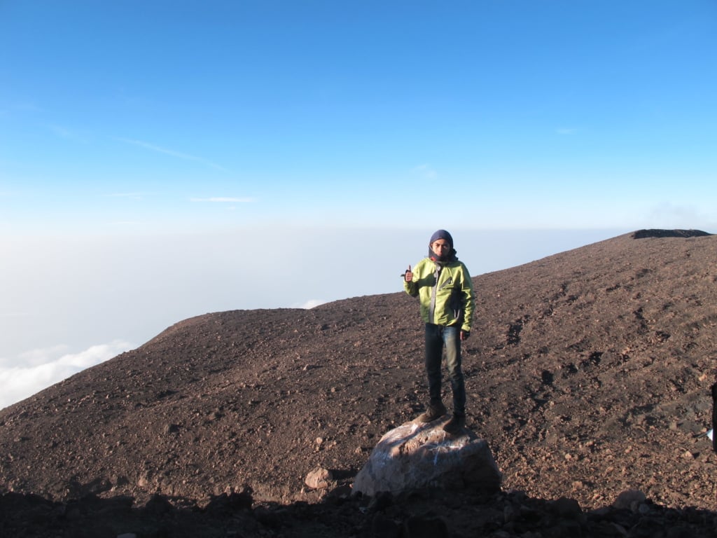 Puncak Gunung Slamet 1