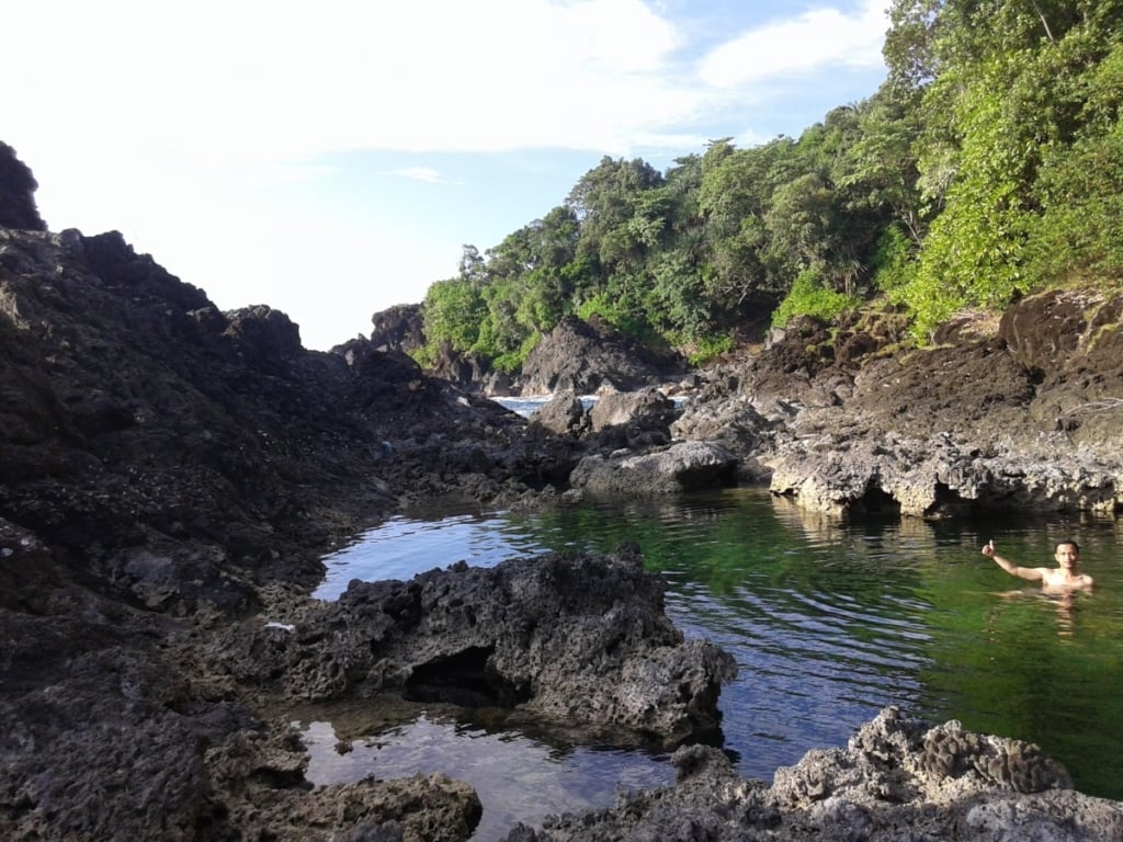 ladeha pulau nias selatan