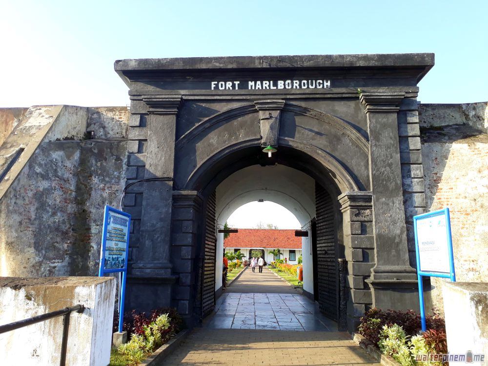 fort marlborough bengkulu - walterpinem - 8