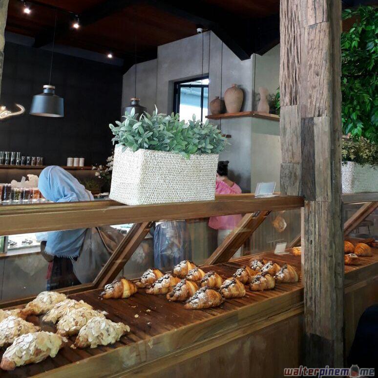 Ambrogio Patisserie Bandung - 2