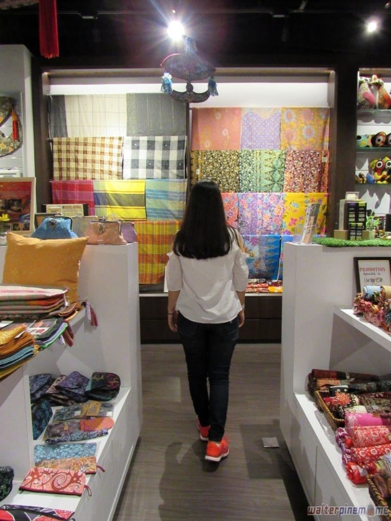 East Coast Art and Souvenir resorts world genting malaysia - 3