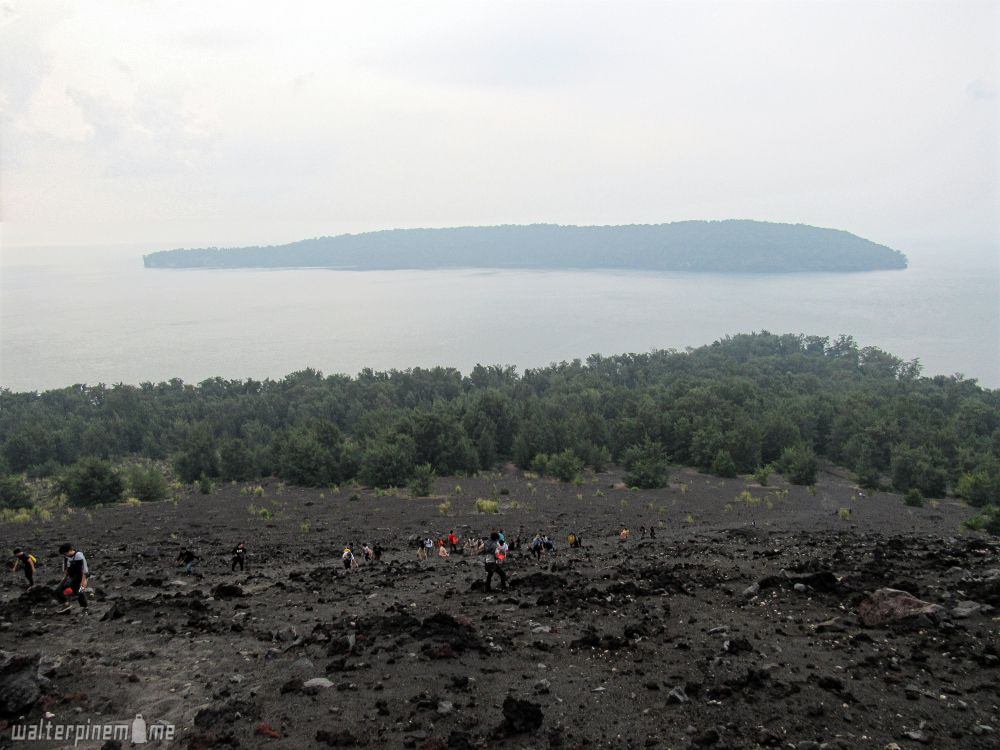 gunung krakatau - mendaki gunung anak krakatau - 11