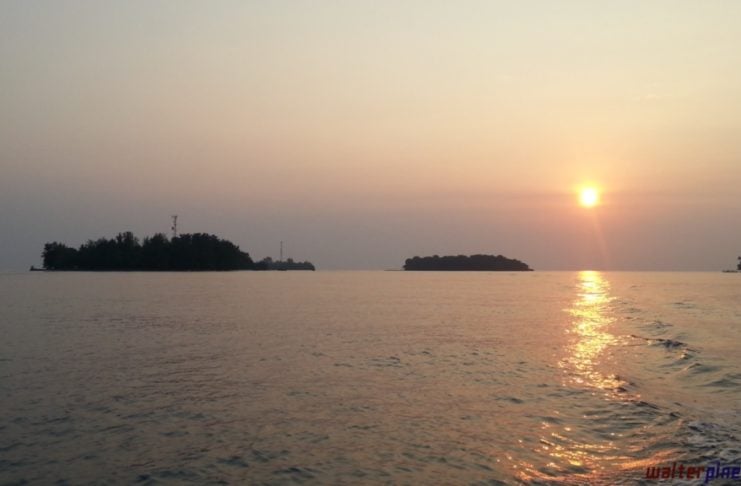 sunset bira island